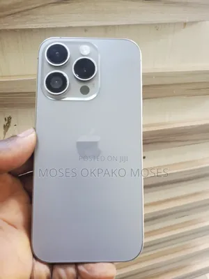 Apple iPhone 15 Pro 256 GB Gray