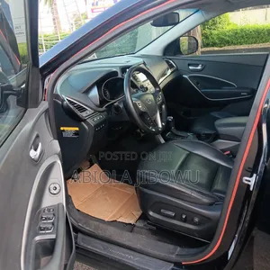 Hyundai Santa Fe 2013 Black