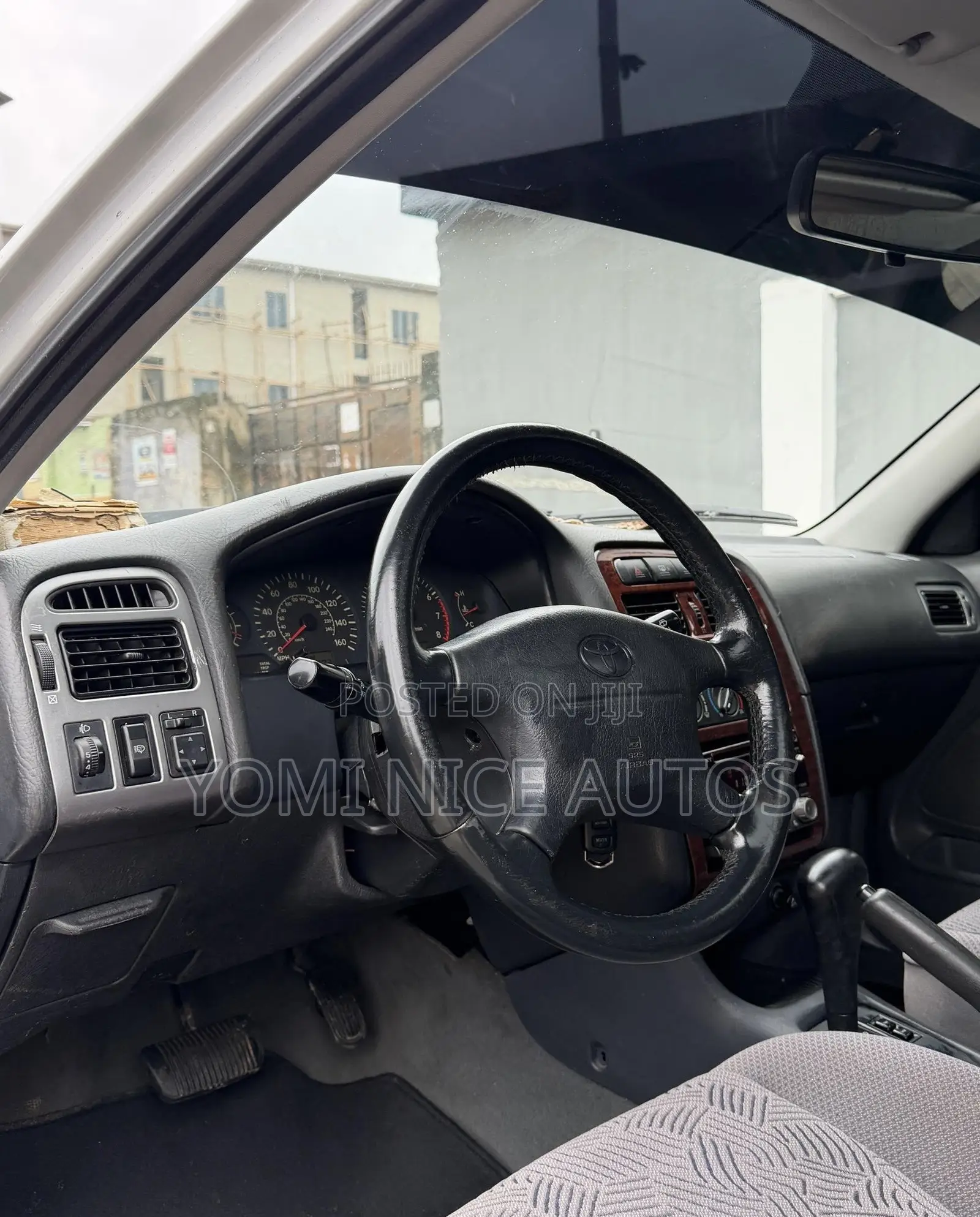 Toyota Avensis 2003 Silver