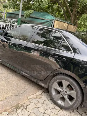 Toyota Camry SE 4dr Sedan (2.5L 4cyl 6A) 2012 Black