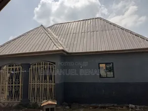 1bdrm Bungalow in Orange Market Area, Karu-Nasarawa for rent