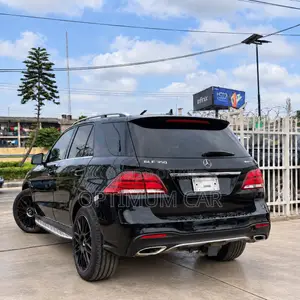 Mercedes-Benz M Class 2012 Black