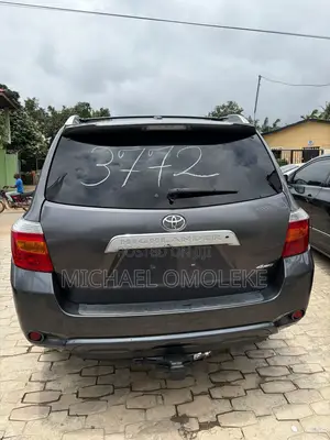 Toyota Highlander Limited 2010 Gray