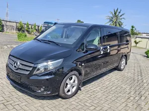 Mercedes-Benz Vito 2018 Black