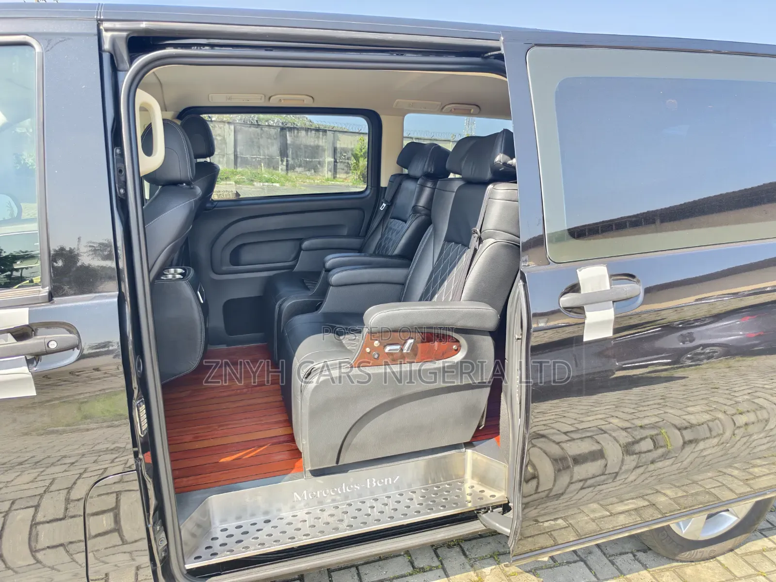 Mercedes-Benz Vito 2018 Black