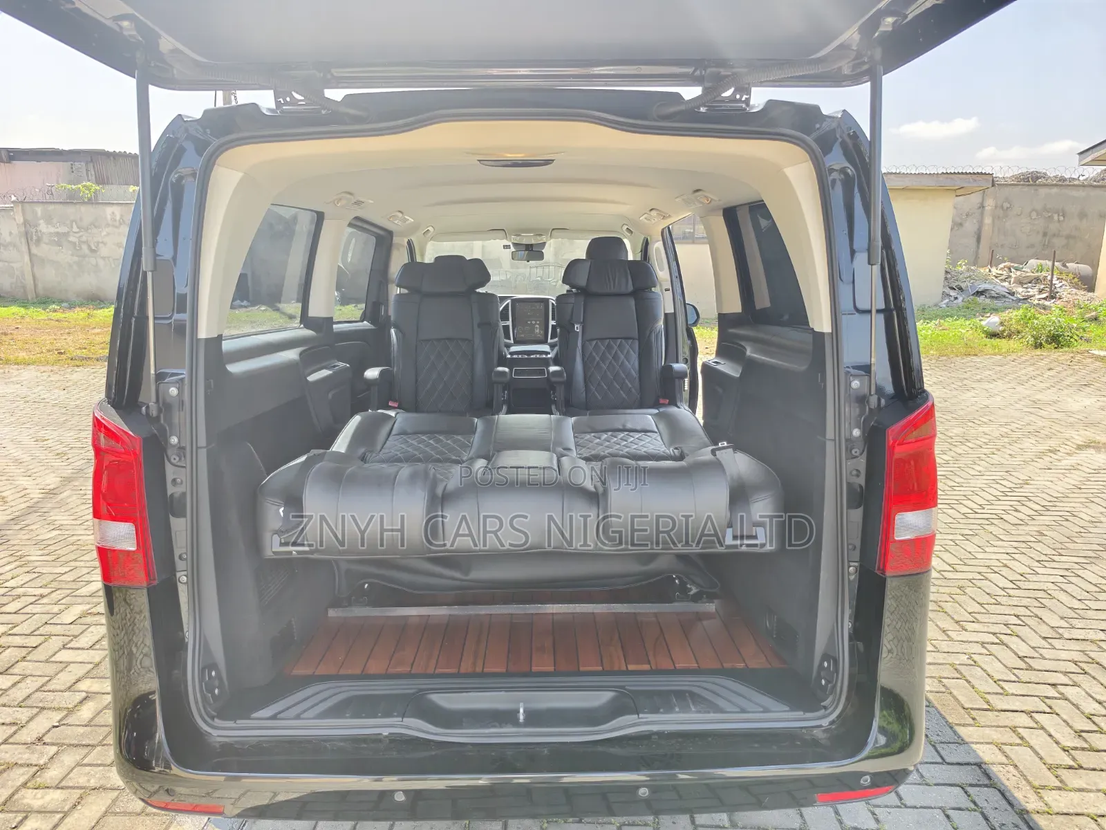 Mercedes-Benz Vito 2018 Black