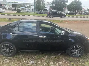 Toyota Corolla 2017 Black