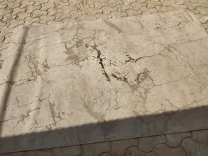 7/10ft Turkish Rug