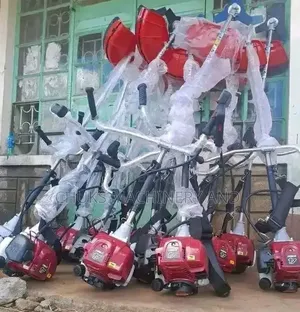 4/2 Stroke Bush Cutter Machine