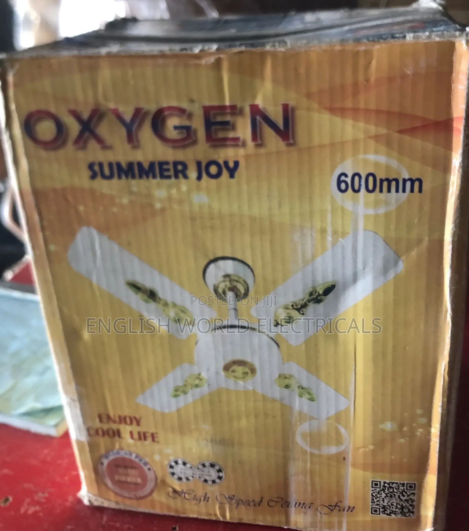 Short Blade Ceiling Fan