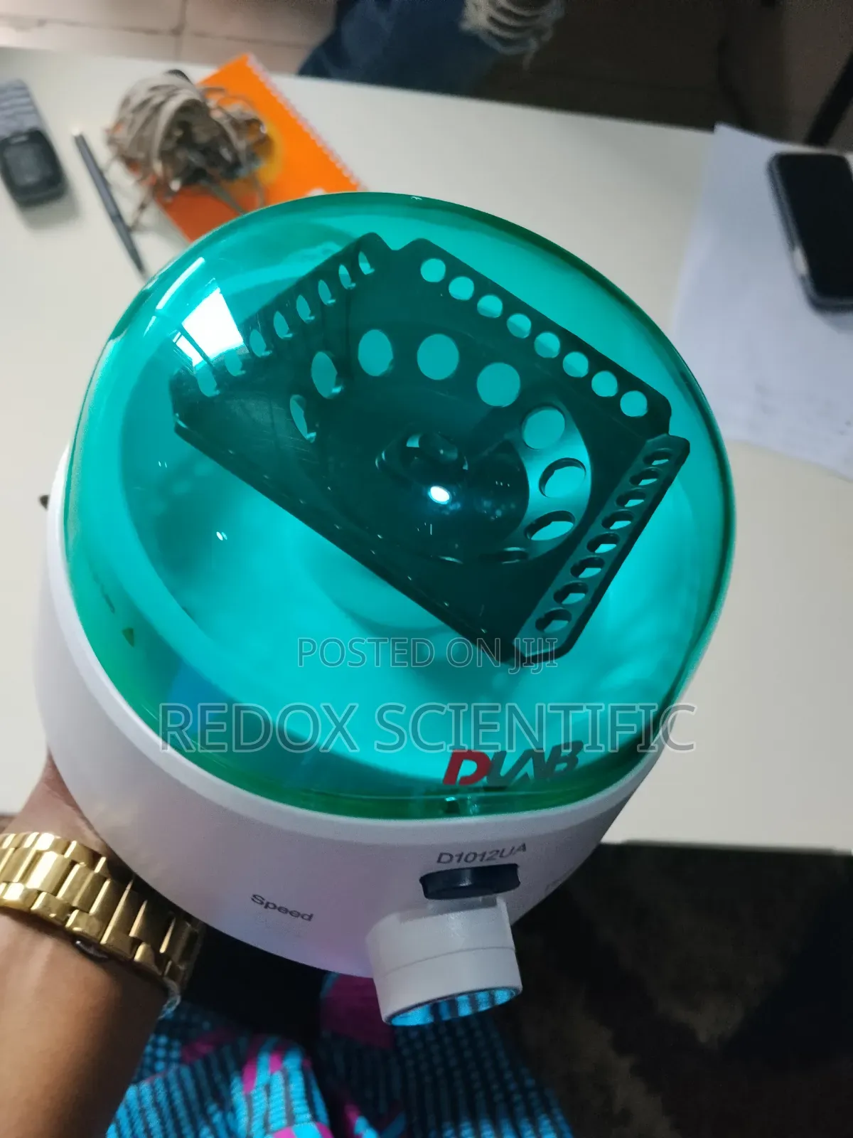 Mini Centrifuge D1012UA