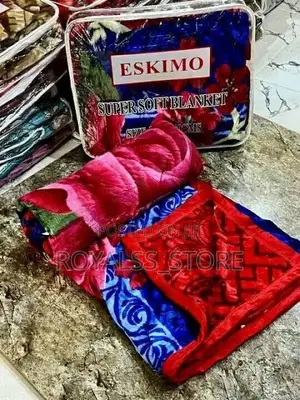 Luxury Blanket Measuring 200x240cm 5kg