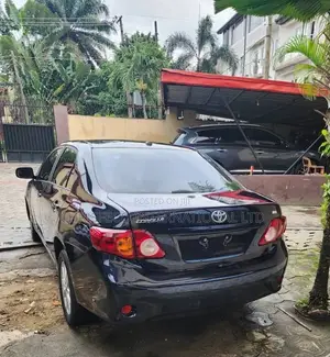 Toyota Corolla 2009 Gray