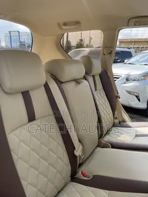 Toyota Land Cruiser Prado 2017 White