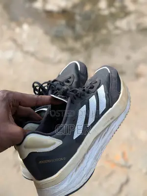 Quality Running Shoes and Sneakers