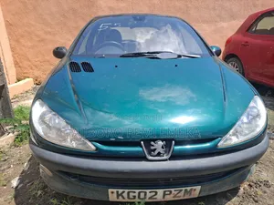 Peugeot 206 CC 2004 Green