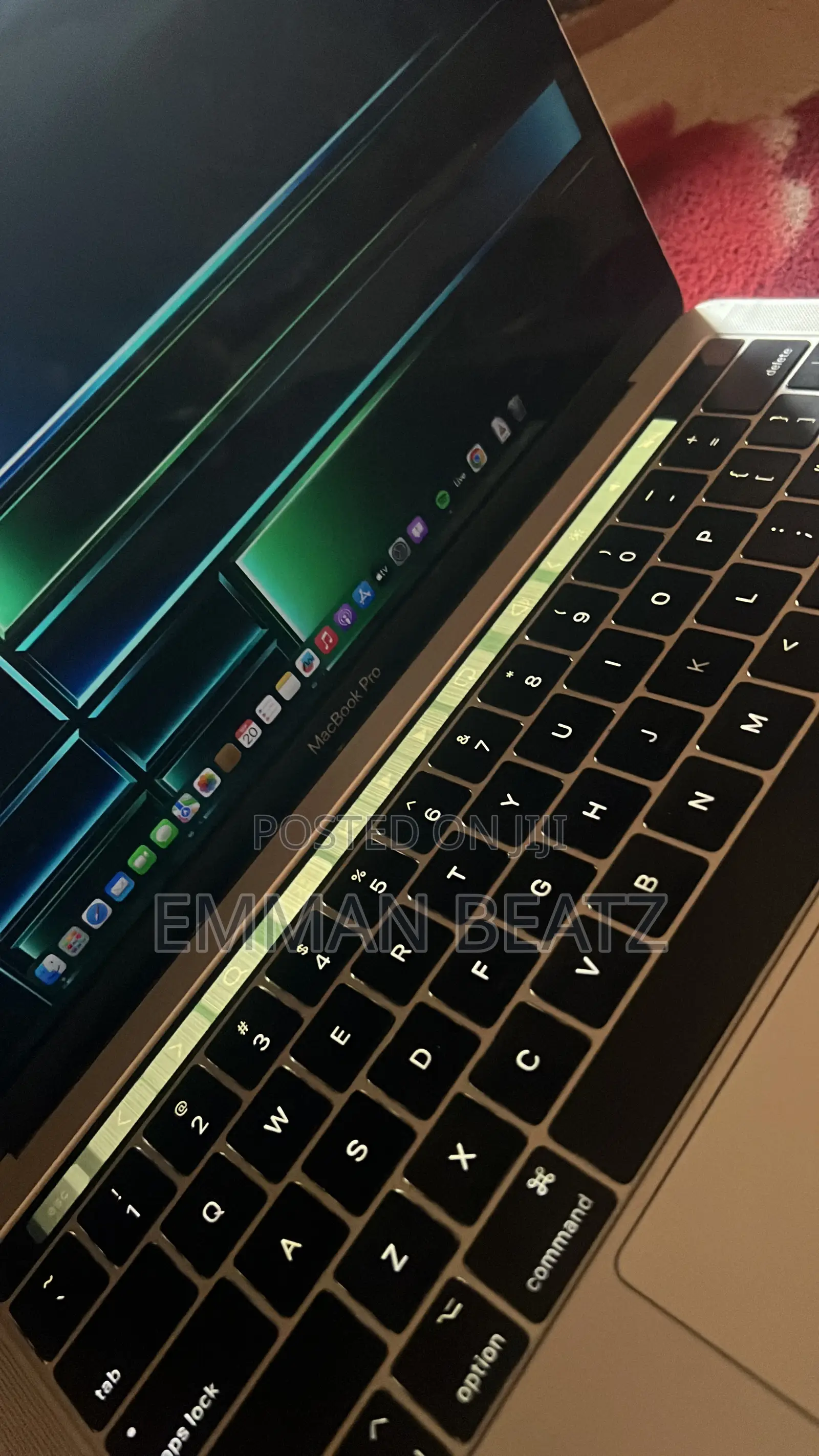 Laptop Apple MacBook Pro 2017 8GB Intel Core i5 SSD 256GB