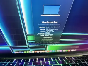 Laptop Apple MacBook Pro 2017 8GB Intel Core i5 SSD 256GB