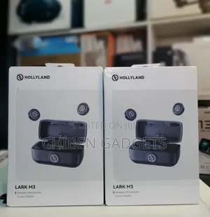 Hollyland Lark M3 (2TX+2RX +1USB RX) Mini Wireless Microphone