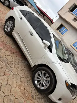Toyota Venza LE 4dr Wagon (2.7L 4cyl 6A) 2015 White