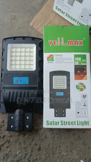 100w Solar Street Light