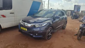 Complete Front Bumper Honda HRV 2016