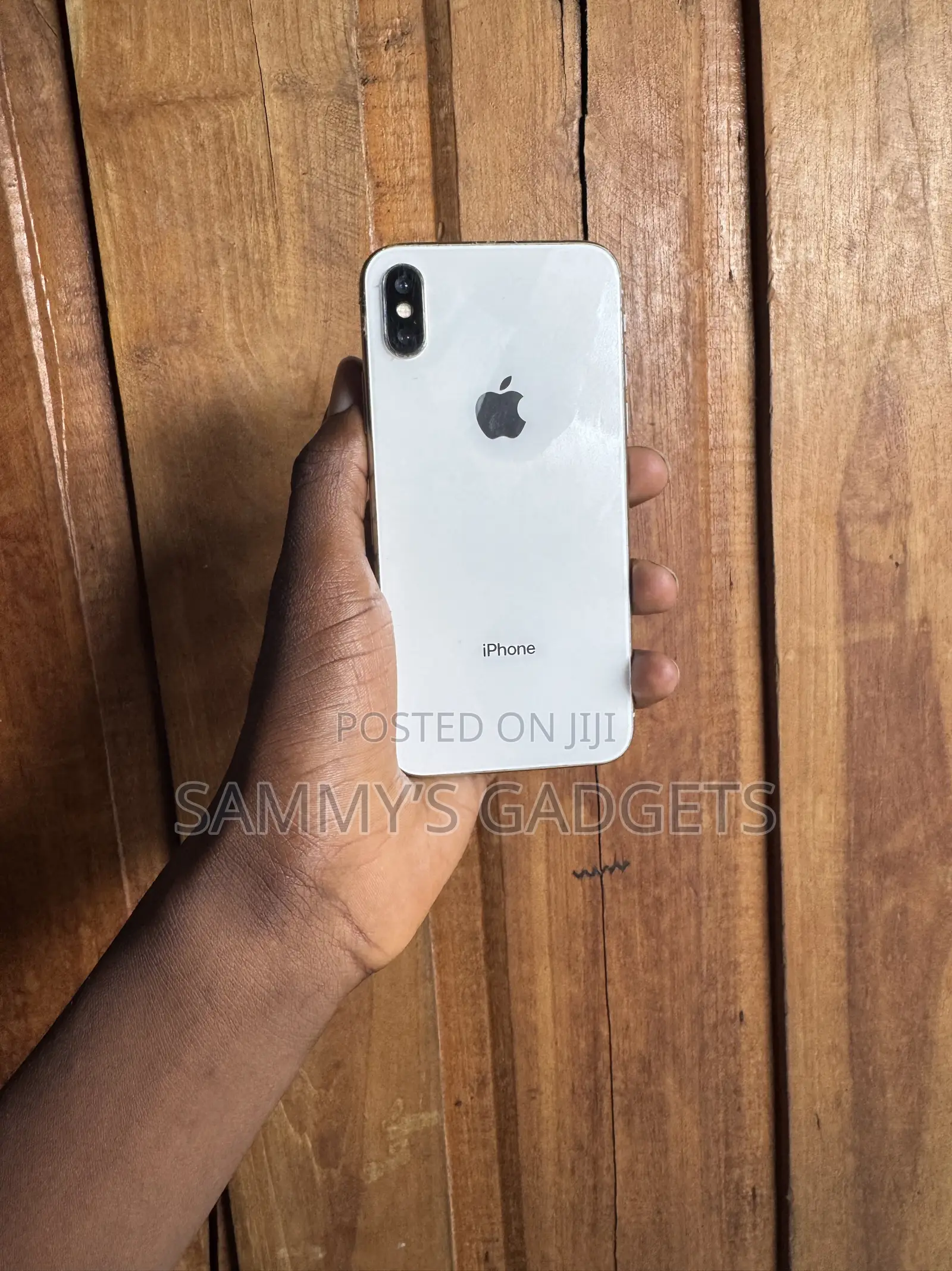 Apple iPhone X 64 GB White