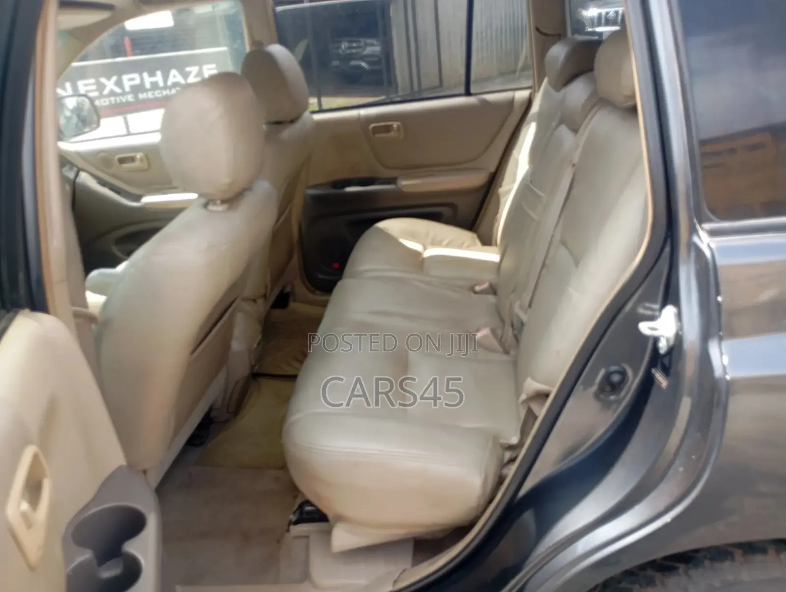 Toyota Highlander 2005 Gray