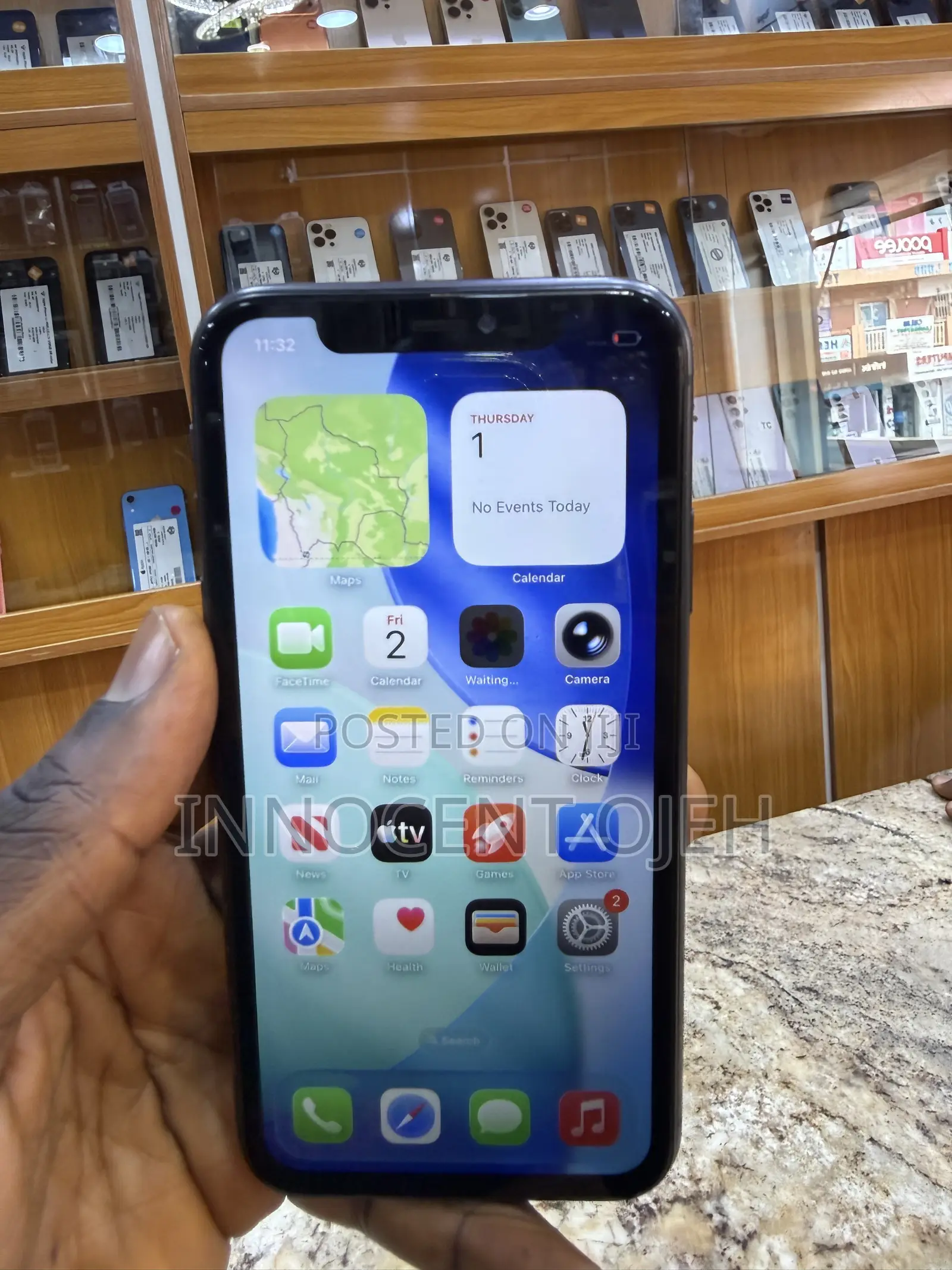 Apple iPhone 11 64 GB Black