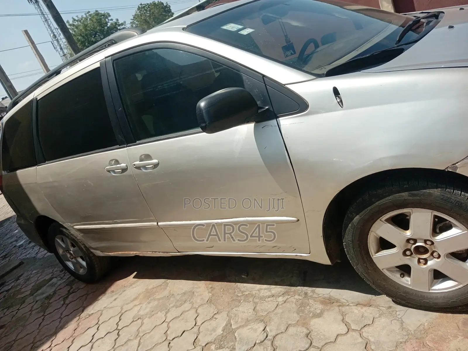 Toyota Sienna 2004 Gold