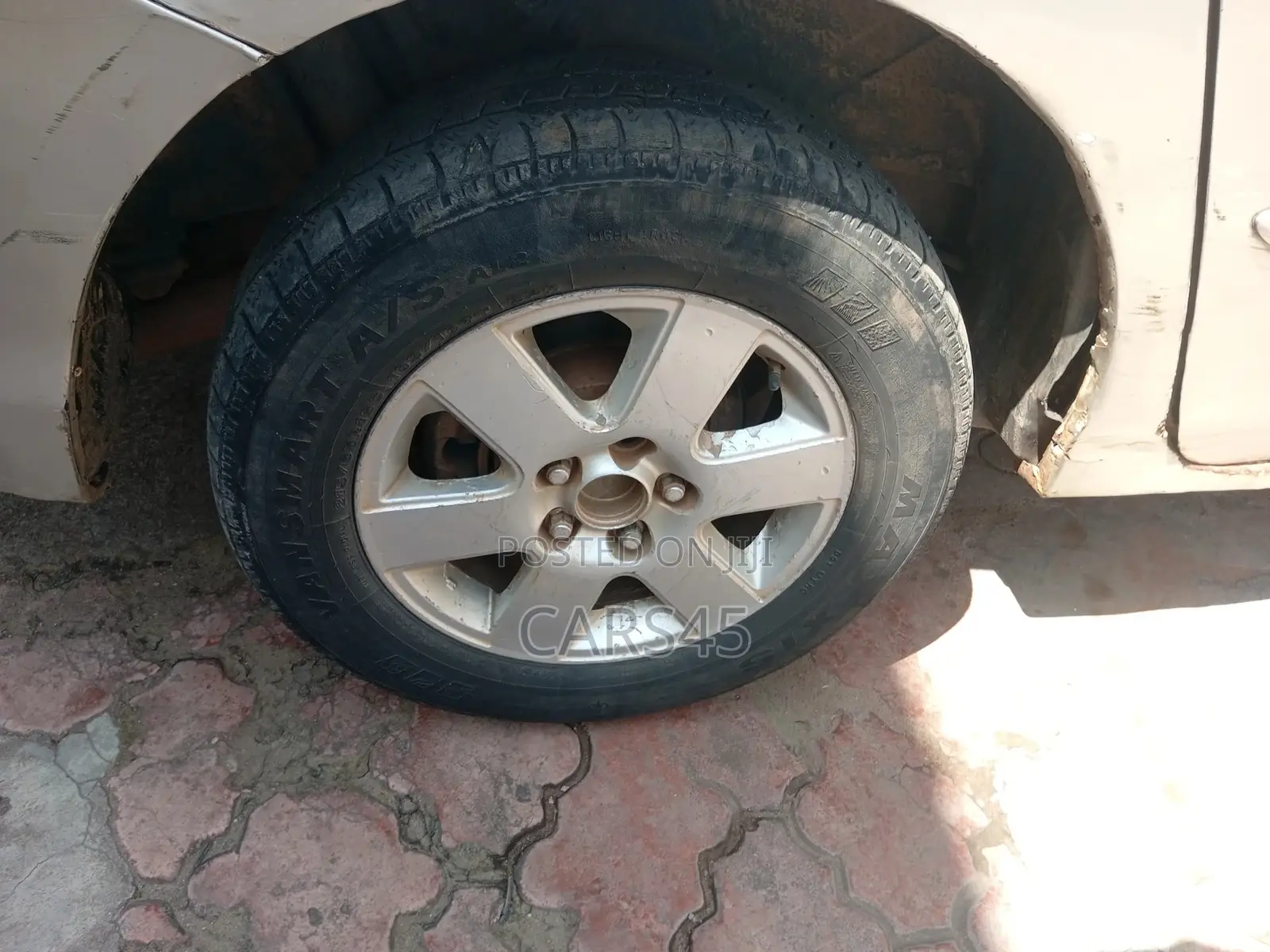 Toyota Sienna 2004 Gold
