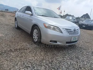 Toyota Camry Base 4dr Sedan (2.4L 4cyl 5M) 2009 Silver