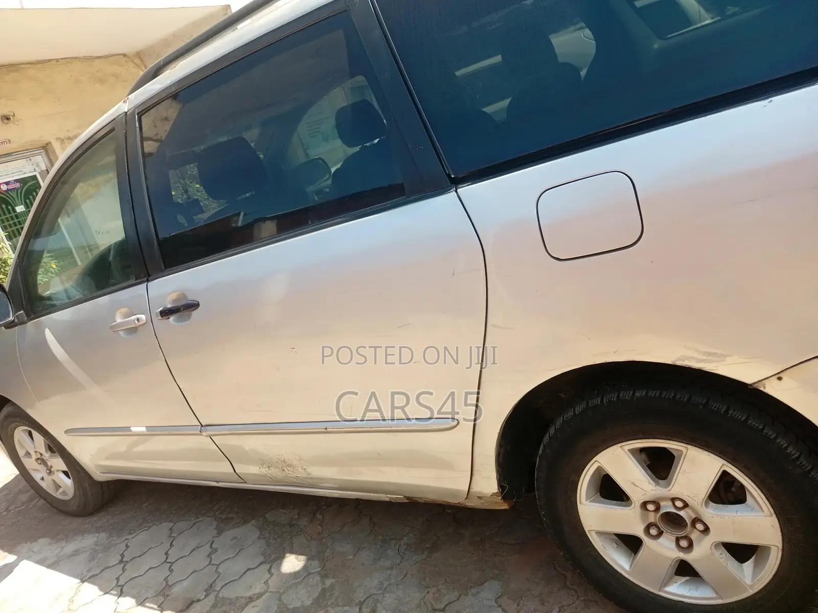 Toyota Sienna 2004 Gold