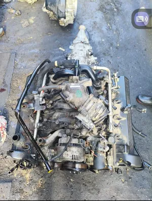 Engine and Gearbox Econoline V8