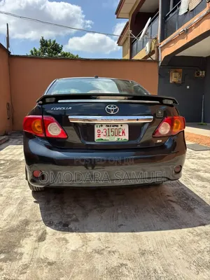 Toyota Corolla 2009 Black