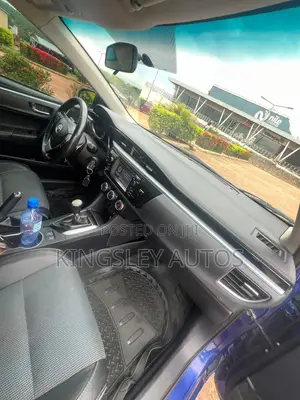 Toyota Corolla 2015 Blue