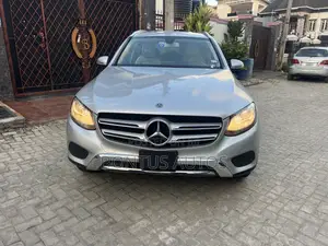 Mercedes-Benz GLC-Class 2019 Silver