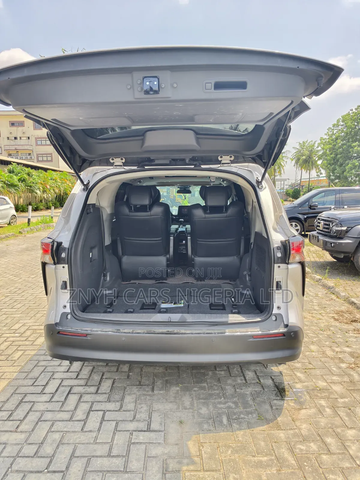 Toyota Sienna 2023 Gray