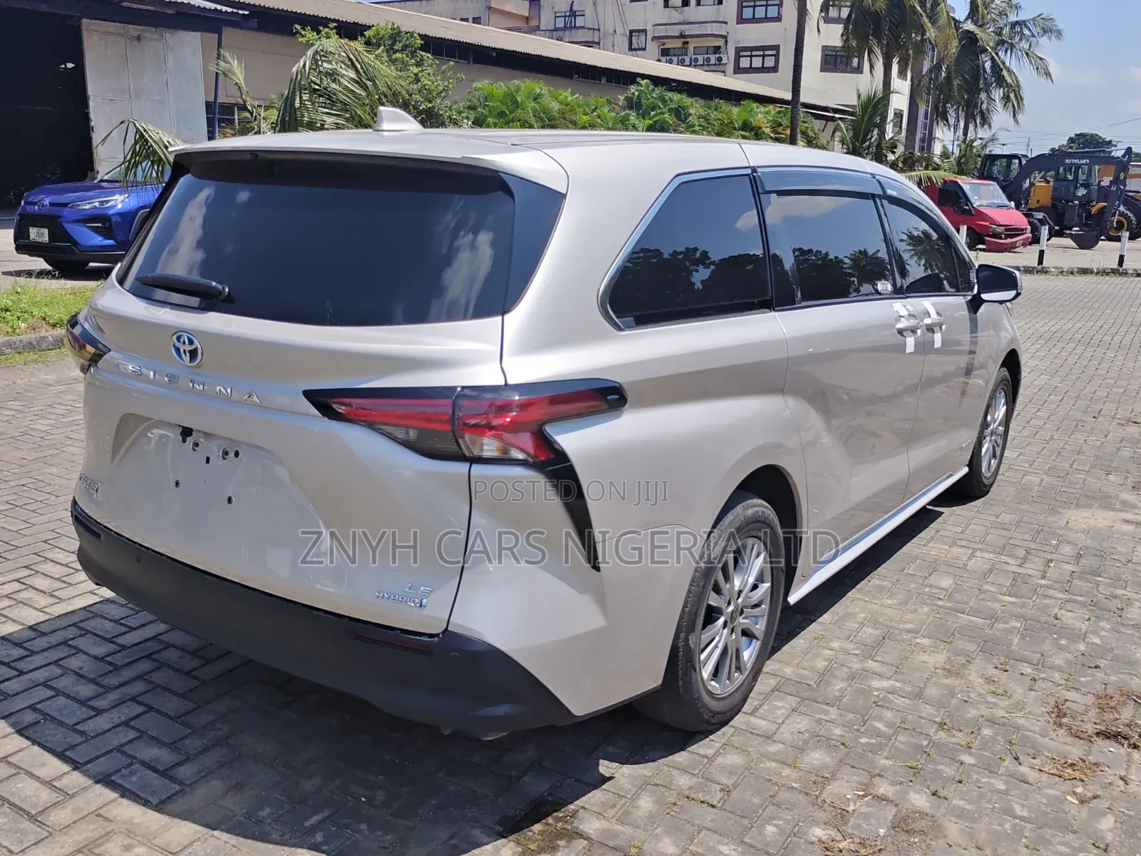 Toyota Sienna 2023 Gray
