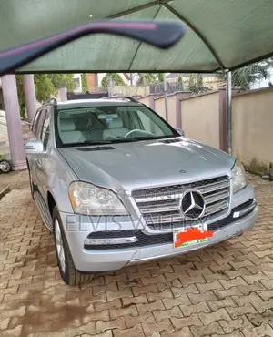 Mercedes-Benz GL-Class 2010