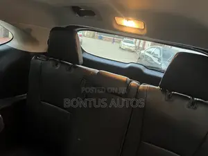 Toyota Highlander XLE 2021 Gray