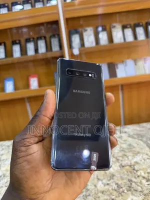 Samsung Galaxy S10 5G 256 GB Black