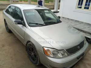 Toyota Avalon XL 2004 Silver