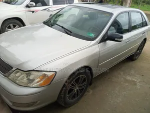 Toyota Avalon XL 2004 Silver