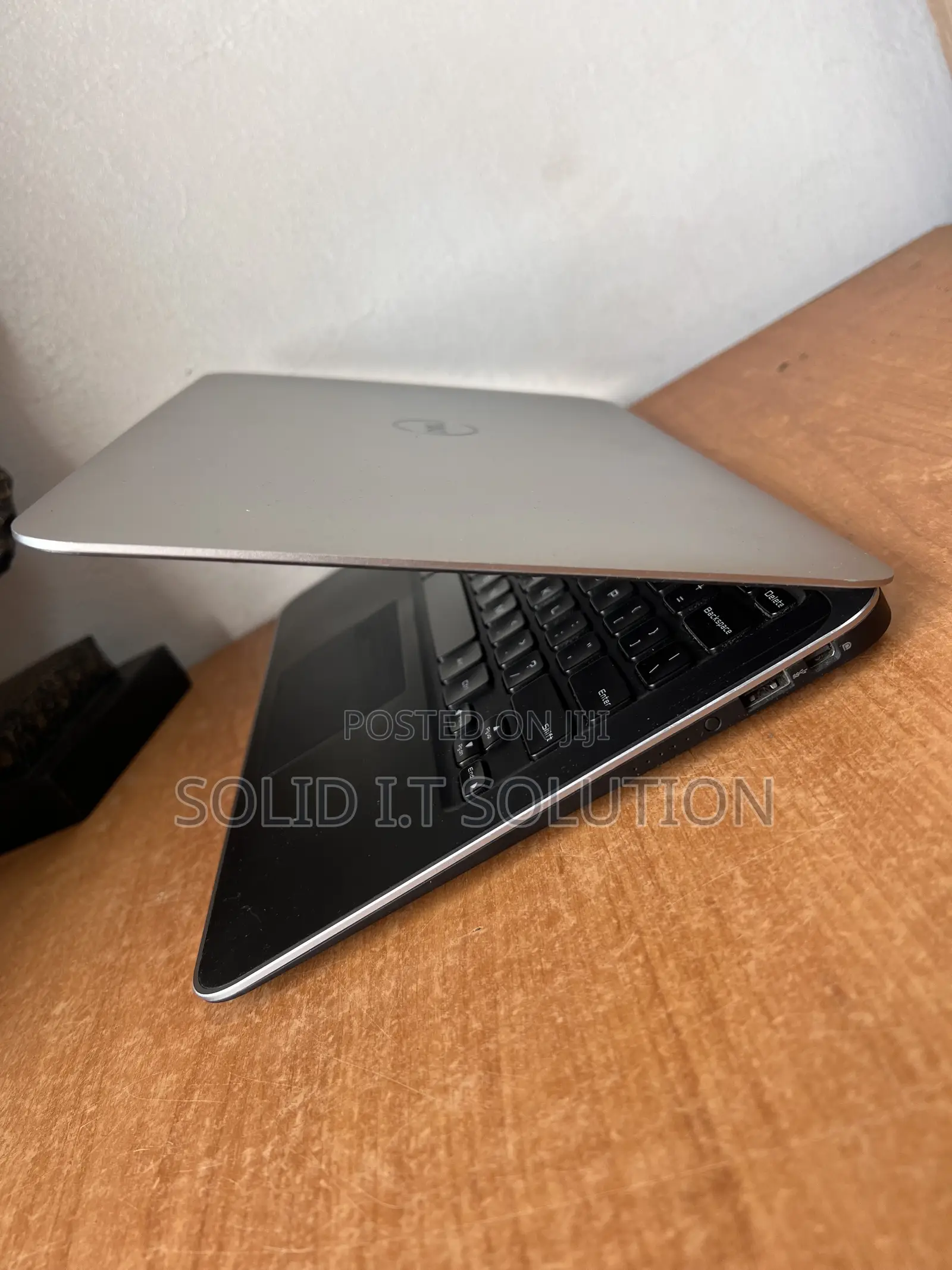 Laptop Dell 4GB Intel Core i5 SSD 128GB