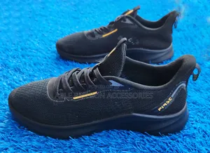 Akube/Thrift Branded Gym Shoe