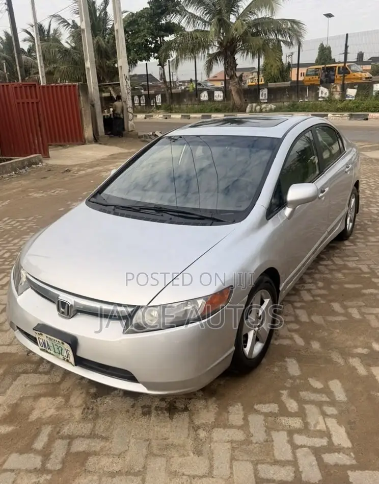 Honda Civic 2007 Silver
