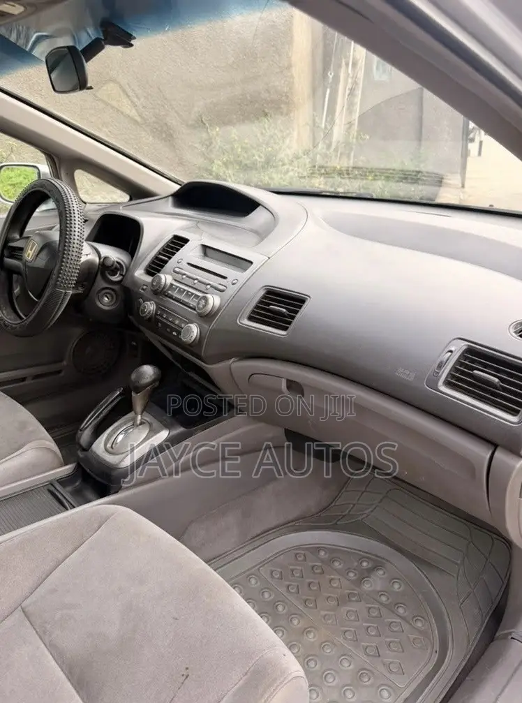 Honda Civic 2007 Silver