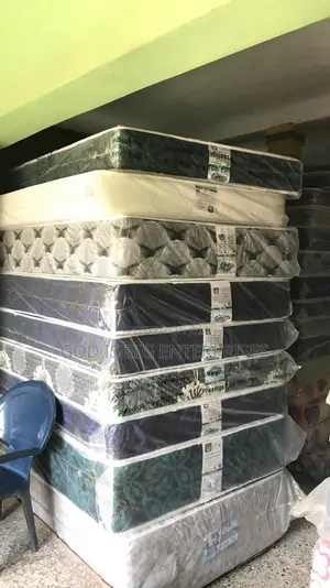 Mattress (Bed)