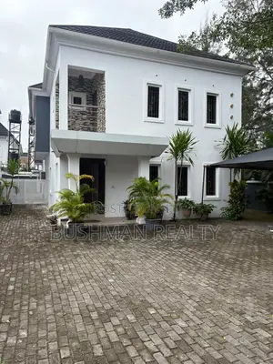 5bdrm Duplex in Ikota for rent